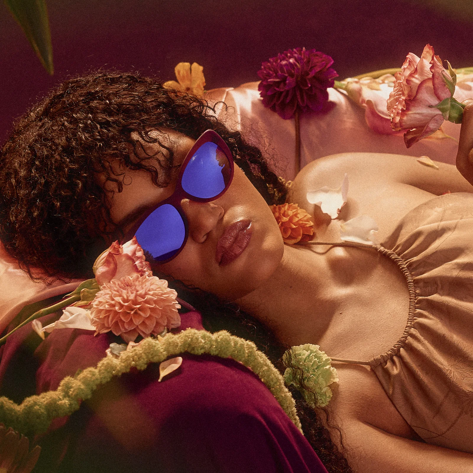 Midnight Merlot Glow - Image 5